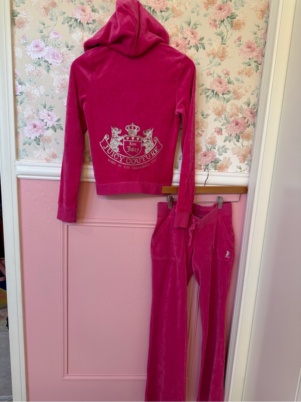 Y2K Juicy Couture Fuchsia Velour Hoodie & Pants Set